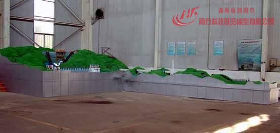 �錎�Ĵ�W����ˮ���м~����ϵ������ӑB(t��i)����ģ��